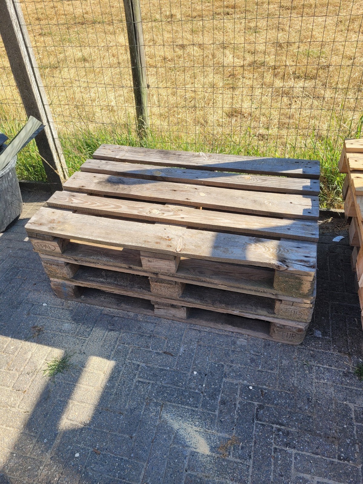 3 europalletten, Enlèvement