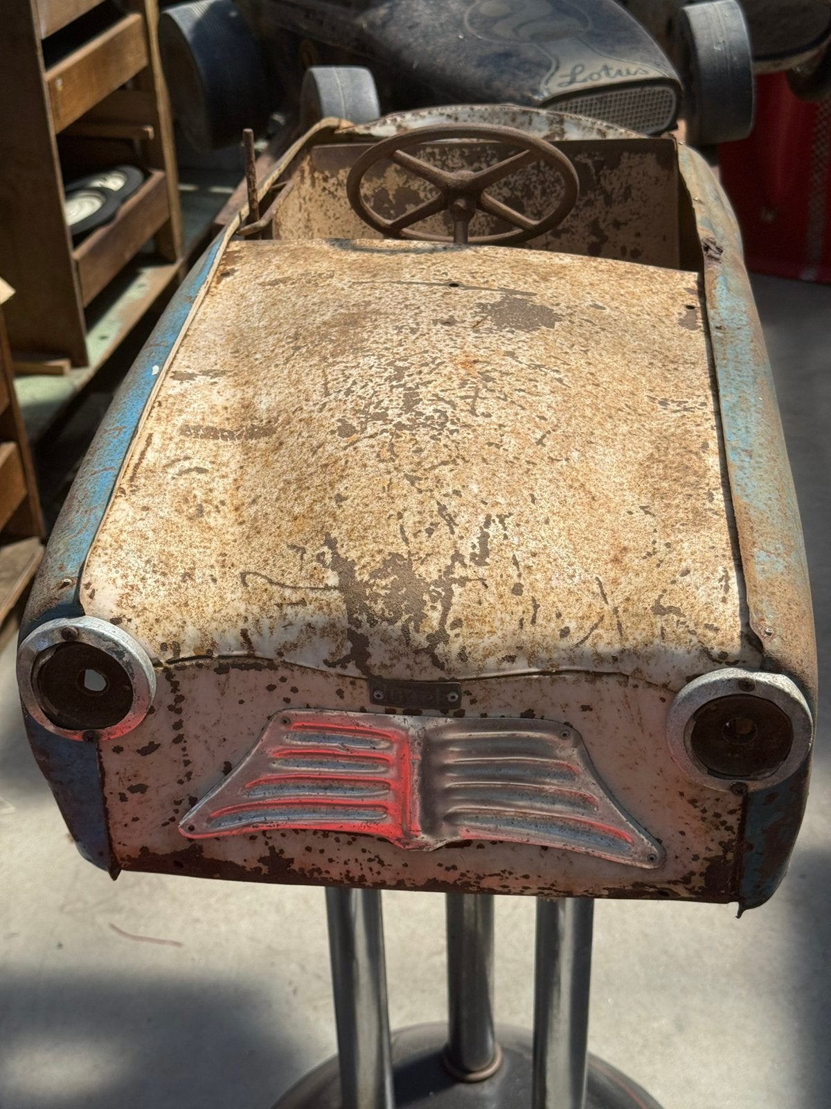Torche non restaurée des années 1940, Antiquités & Art, Antiquités | Jouets, Enlèvement