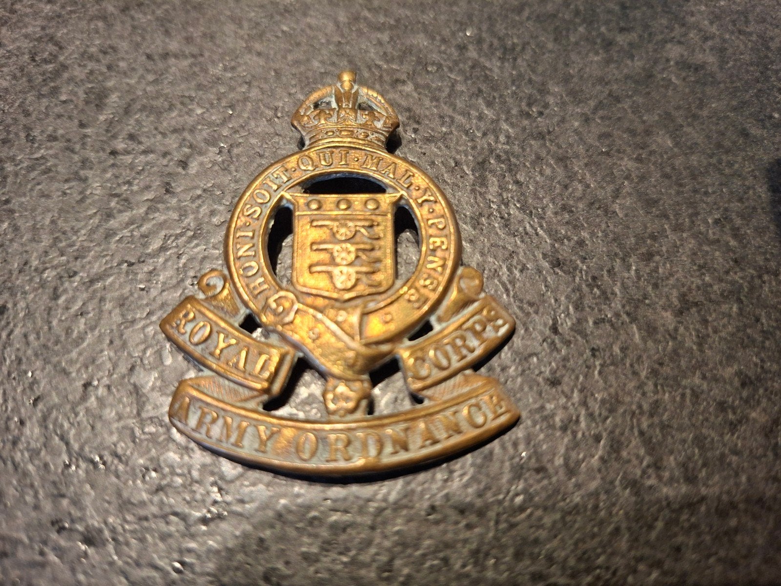 Badges de casquettes et titres d'épaule de la Première Guerr, Enlèvement ou Envoi