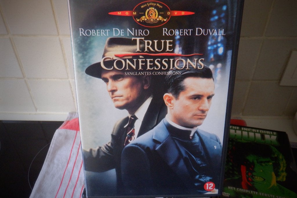 DVD True Confessions.(Robert De Niro & Robert Duvall), Vanaf 12 jaar, Verzenden, Zo goed als nieuw, Actiethriller