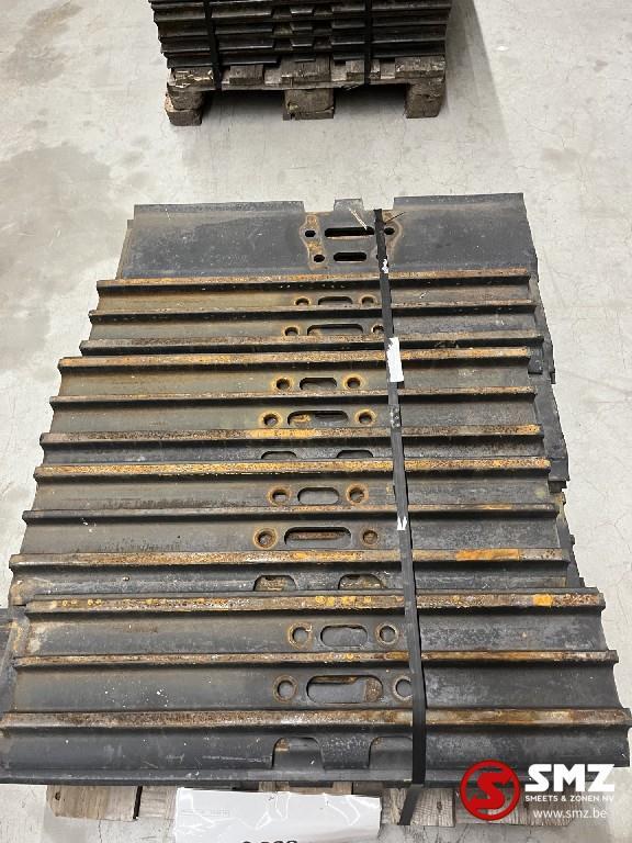 Track shoe Caterpillar, Nieuw