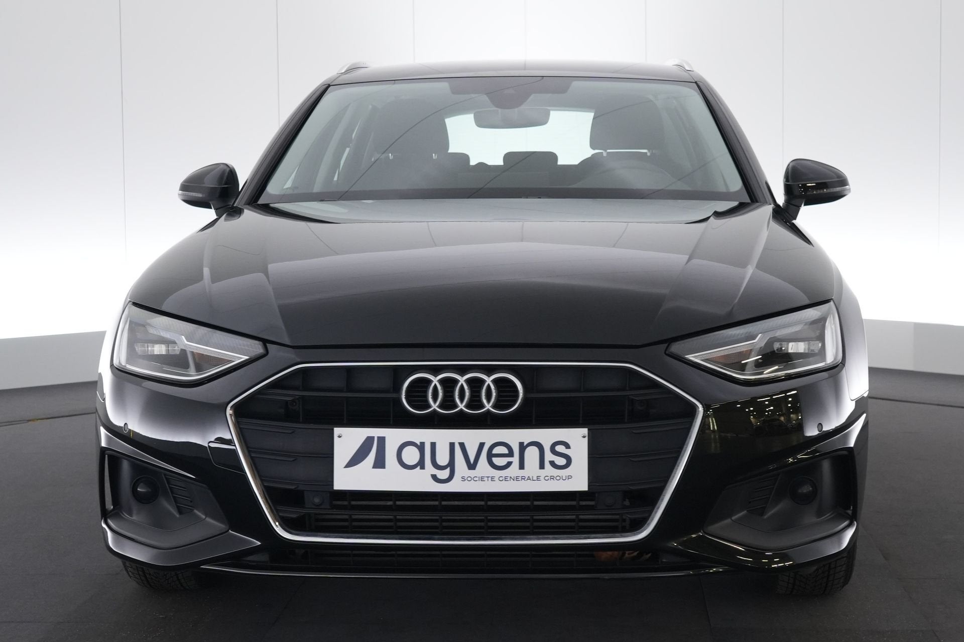 (2ENA803) AUDI A4 AVANT, Auto's, https://public.car-pass.be/vhr/602d7cab-e1b5-480c-b173-b51244226b94, Stof, Gebruikt, 110 kW
