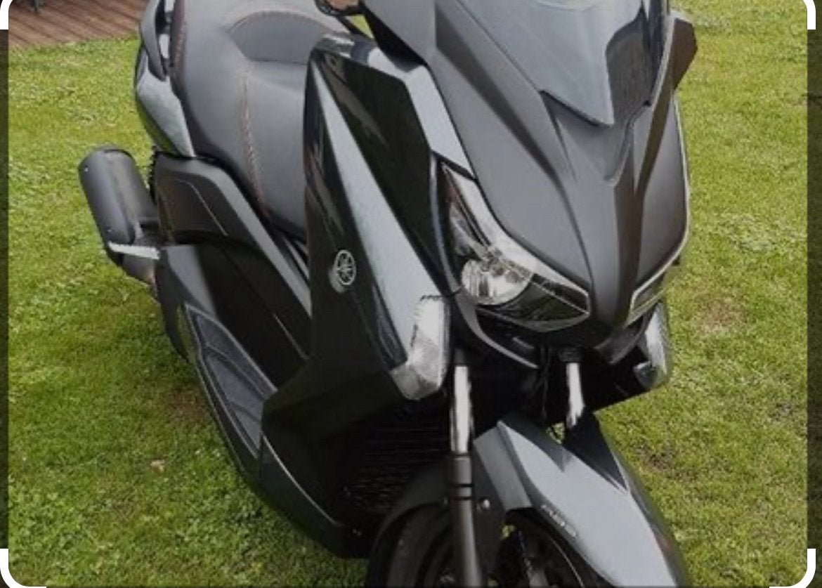 YAMAHA XMAX 125c, Motos, Enlèvement, Utilisé