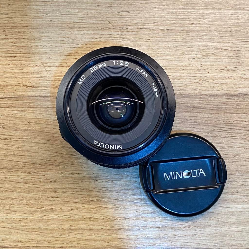Minolta MD 28mm f2.8 *comme neuf, Enlèvement ou Envoi, Comme neuf, Reflex miroir, Minolta