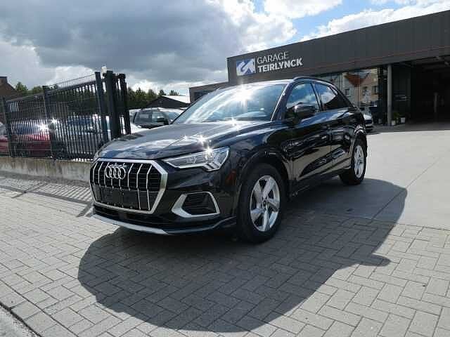 Audi Q3 1.5 TFSI 150pk Automaat Business Luxe Trekhaak, Automaat, Parkeersensor, Euro 6, Bedrijf