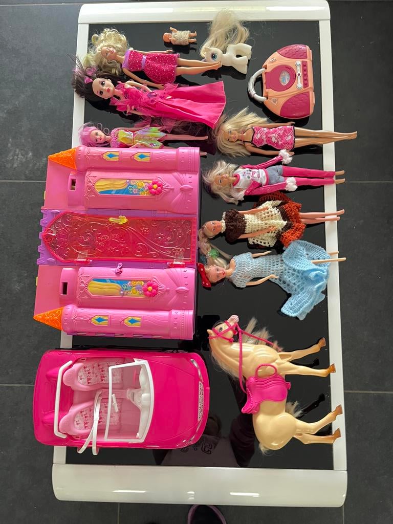Barbie poppenkast - huis, Ophalen, Zo goed als nieuw, Barbie