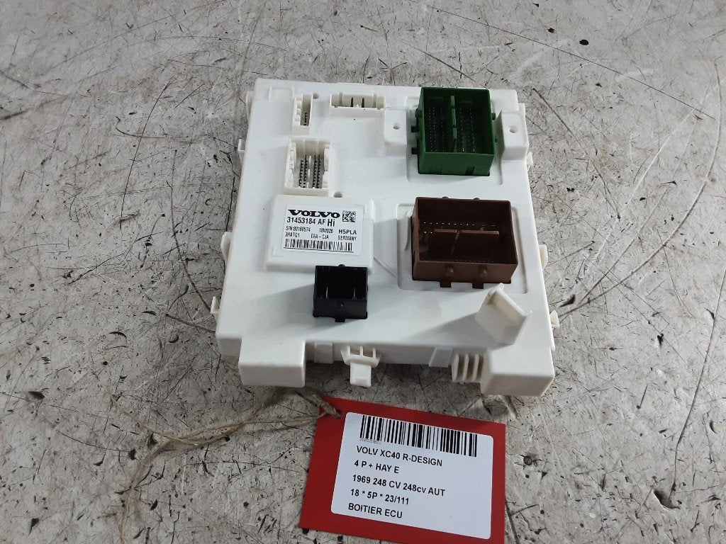 COMPUTER MOTOR Volvo XC40 (XZ) (01-2017/12-2022) (31453184), Gebruikt, Mevr. I. Hauben, Volvo, Rue de l'Espoir 34 34
4030  GRIVEGNÉE, BE