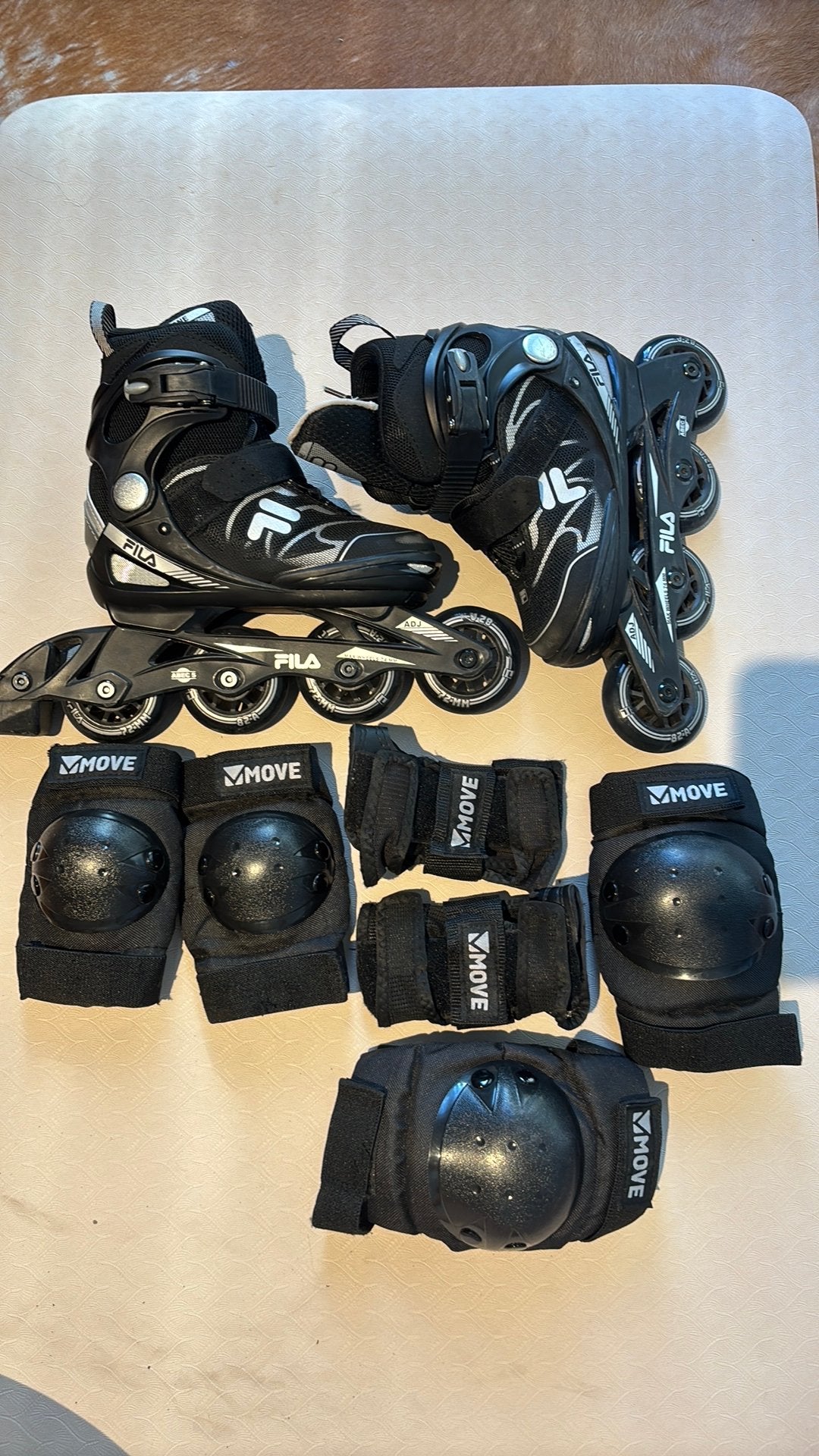Fila J-One inline skates verstelbaar 32-36 (M), Sport en Fitness, Skeelers, Ophalen, Verstelbaar, Kinderen, Zo goed als nieuw