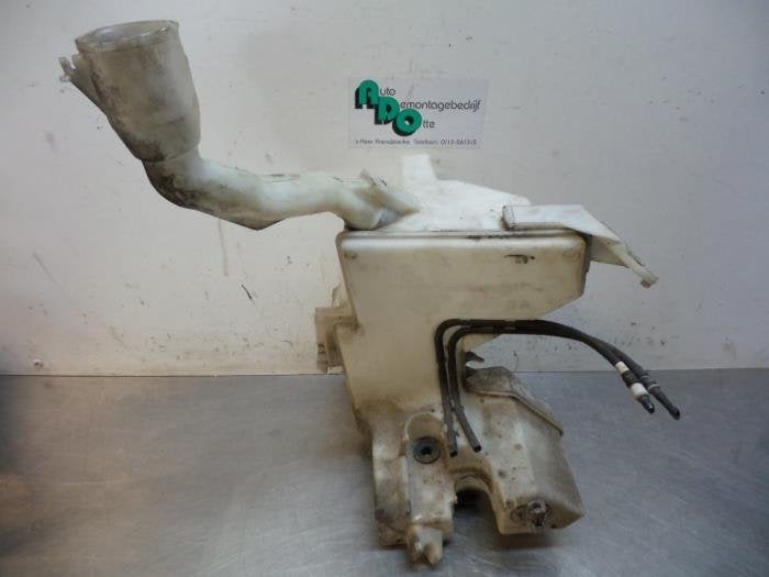 Ruitensproeiertank voor van een Peugeot 407, Gebruikt, -, -, Ophalen of Verzenden