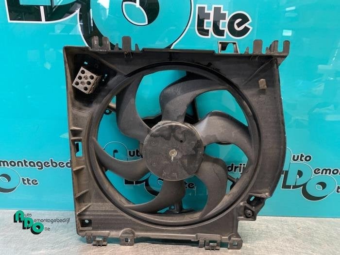 Ventilateur d'un Renault Clio (Clio 3 06-), Renault, -, 3 mois de garantie, Utilisé