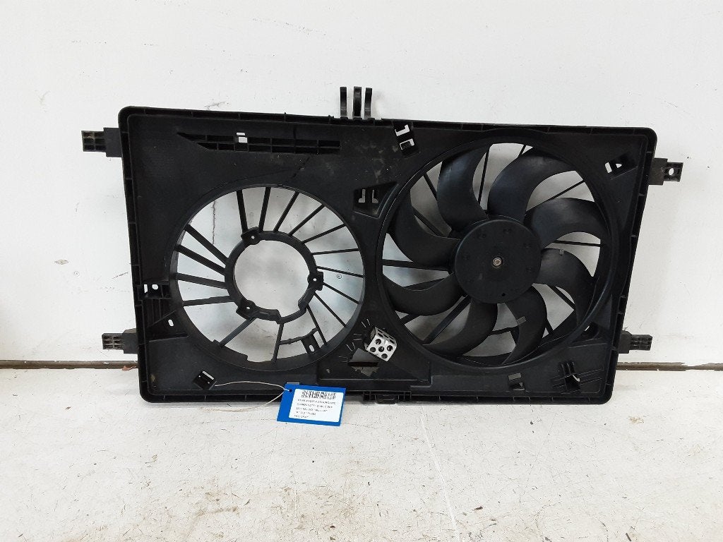 VENTILATEUR RADIATEUR MOTEUR Renault (214811562R), Utilisé, Renault