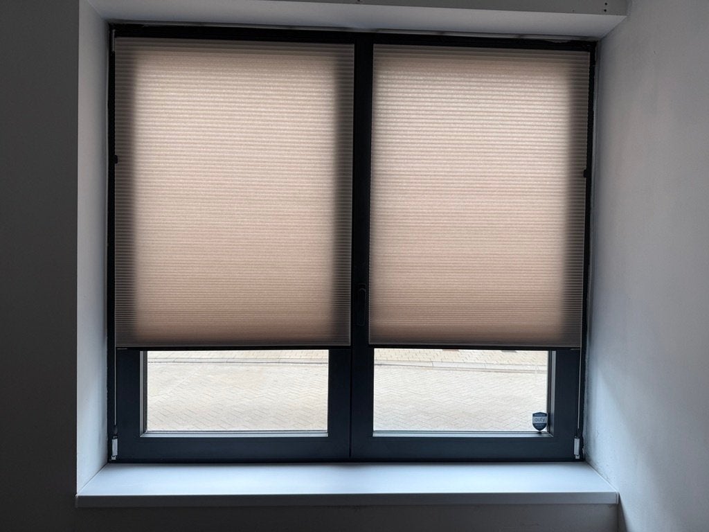2x Plisségordijnen - Nieuw - Honingraat, Huis en Inrichting, Stoffering | Gordijnen en Lamellen, Crème, Nieuw, Modern, 150 tot 200 cm