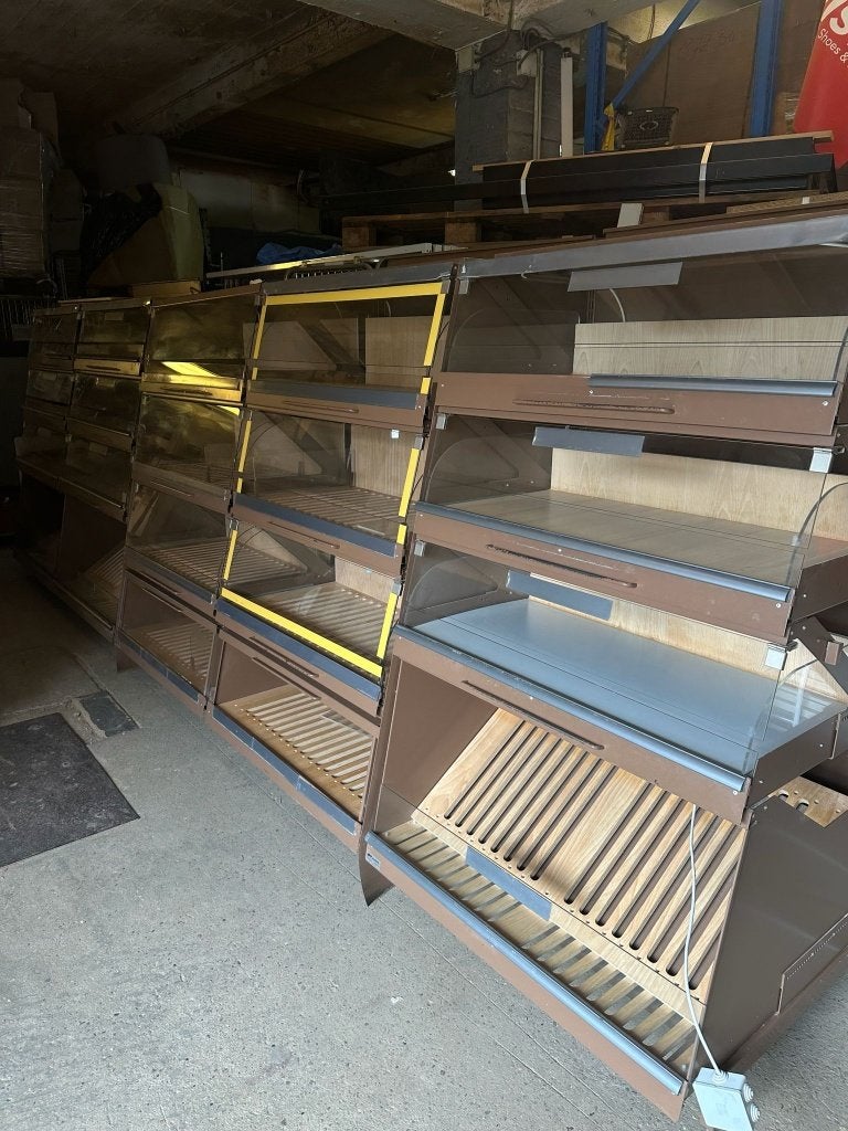 armoire à pain, Enlèvement