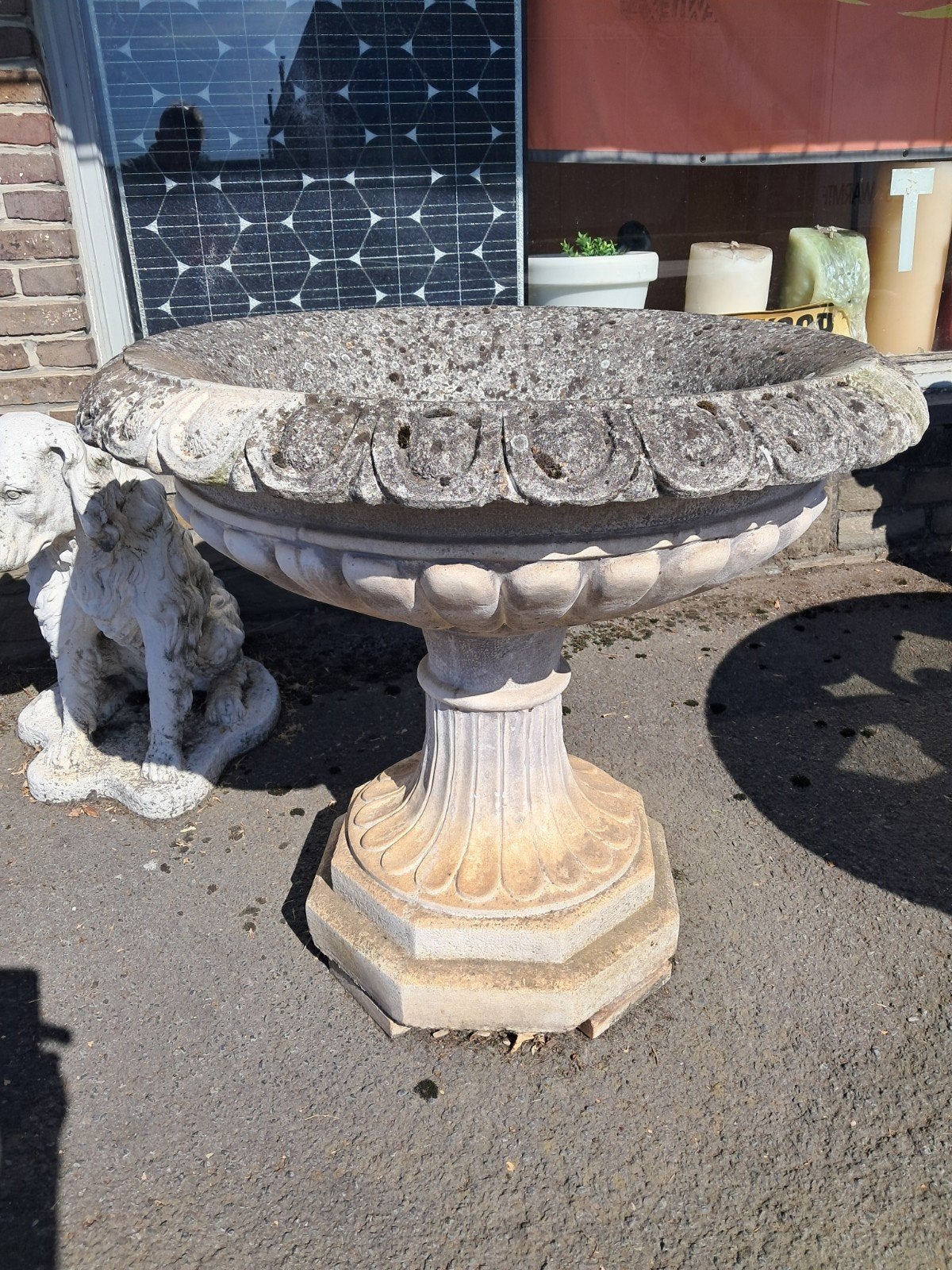 calice en pierre, bassin, fontaine à pied, Jardin & Terrasse, Vases de jardin, Enlèvement, Neuf