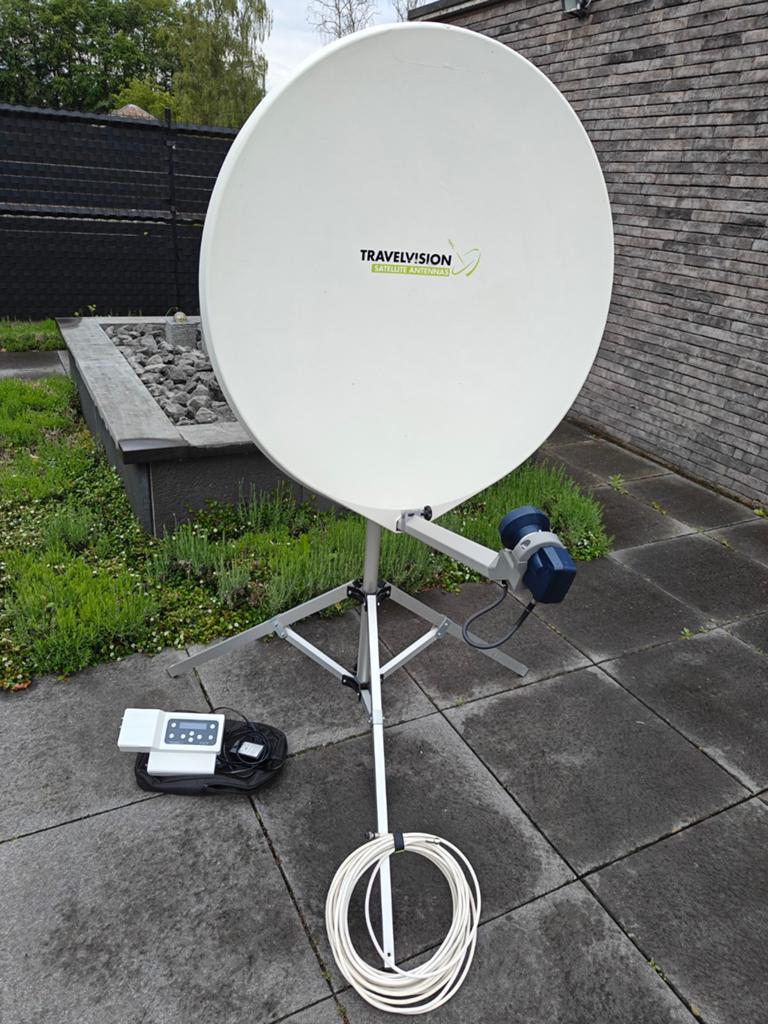 Te koop Travel Vision R7, Audio, Tv en Foto, Schotelantennes, Ophalen, Gebruikt, (Schotel)antenne, Overige merken
