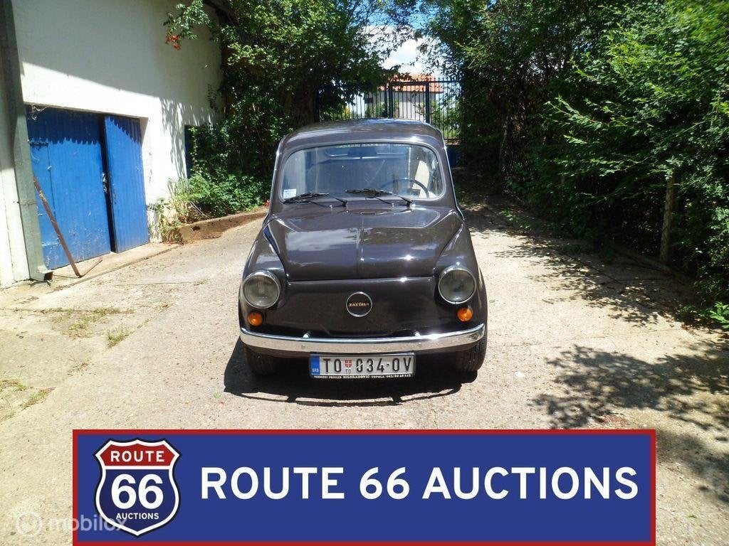 Zastava 750 | 1984 | Route 66 Auctions, Auto's, Overige merken, Zwart, Bedrijf, Handgeschakeld