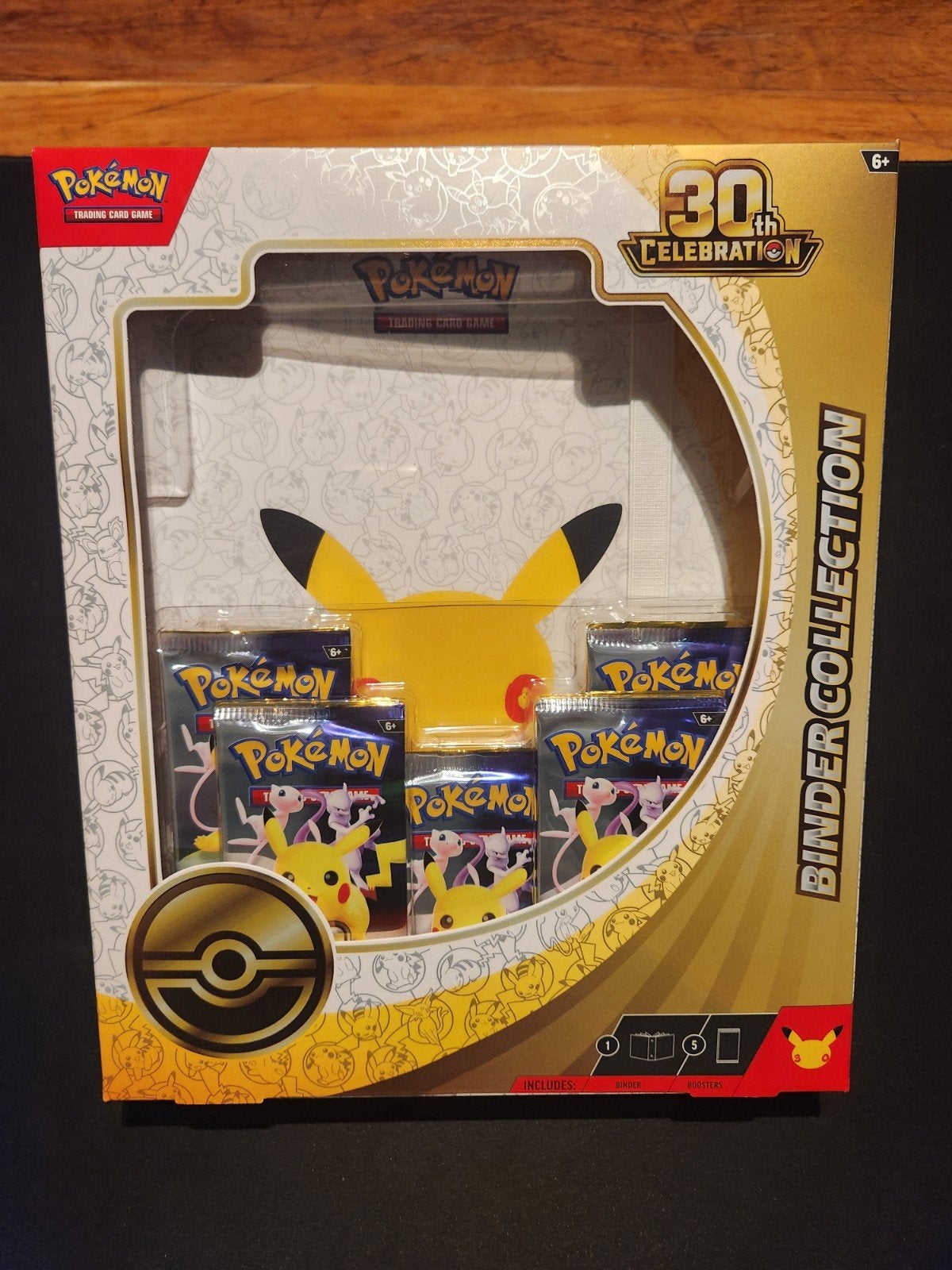 Pokémon 30th Celebration – Binder Collection, Hobby en Vrije tijd, Ophalen of Verzenden, Nieuw, Boosterbox, Foil