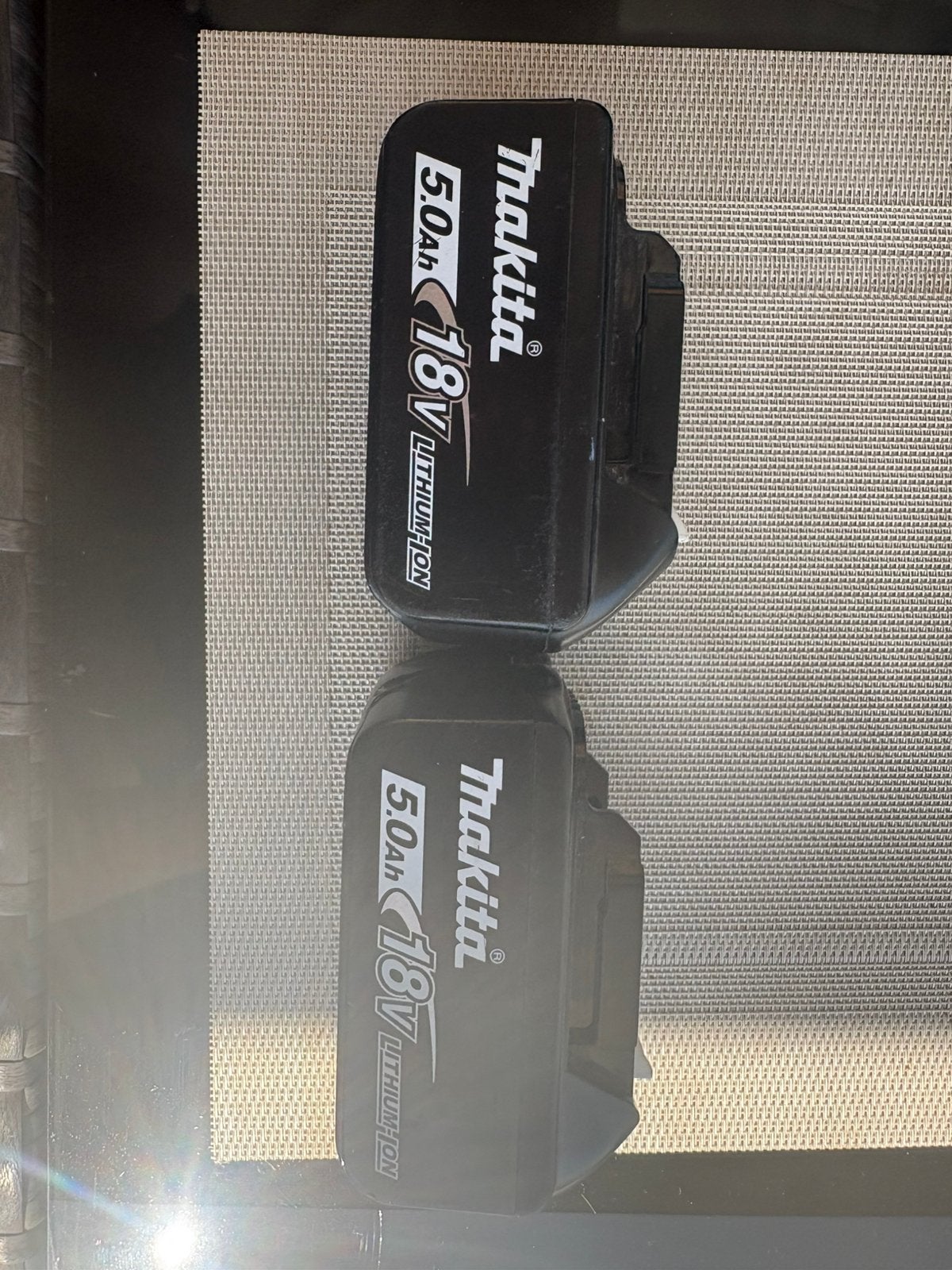 Makita batterij, Ophalen of Verzenden, Zo goed als nieuw