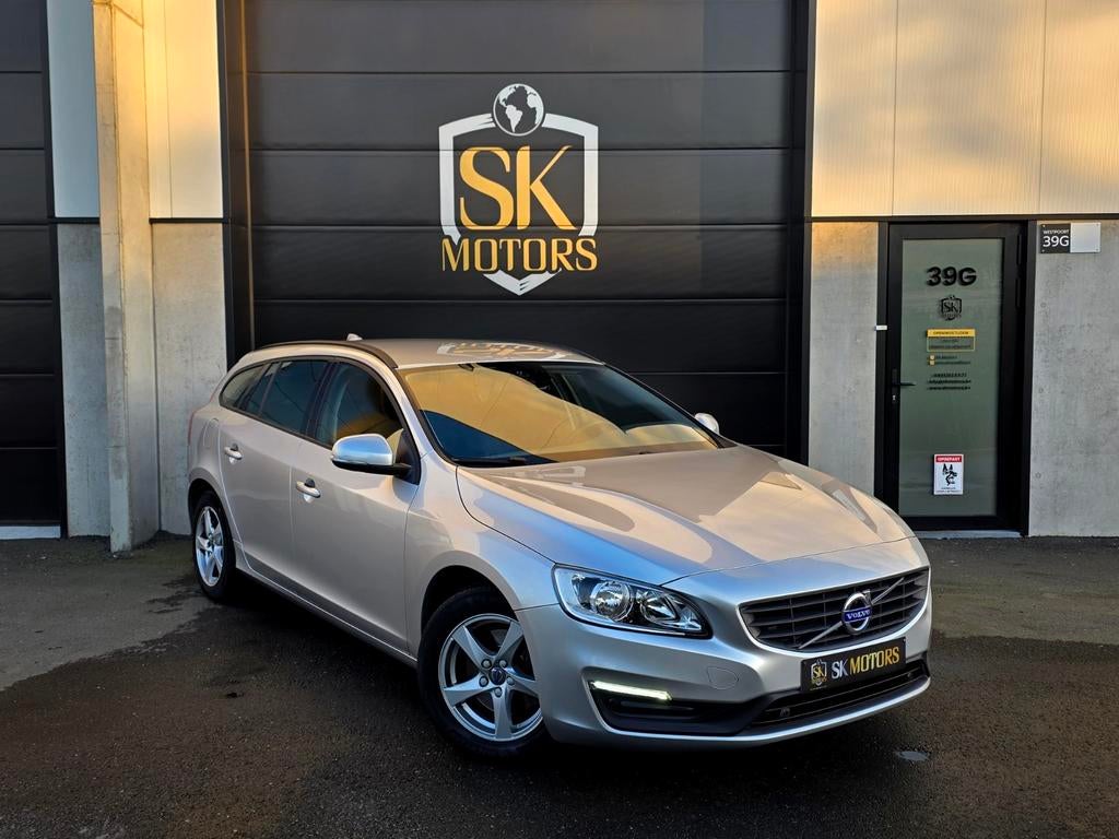 V60 Facelift 2.0D 150PK Euro 6b Volvo Onderhouden + Garantie, Auto's, Volvo, Stof, 4 cilinders, 5 deurs, Zilver of Grijs