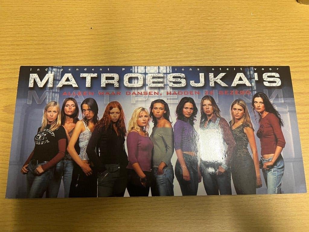 Matroesjka's, Cd's en Dvd's, Vanaf 16 jaar, Ophalen, Zo goed als nieuw, Tv-programma of Sketches