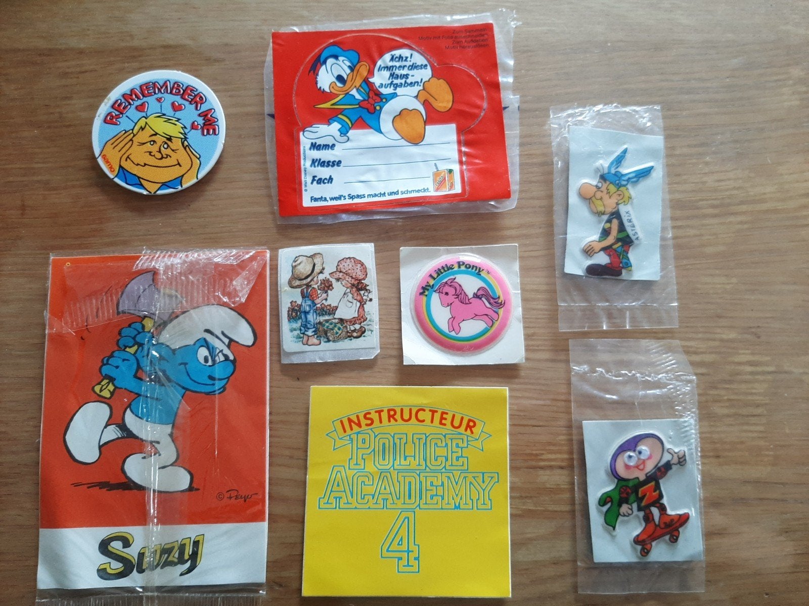 Autocollants vintage Schtroumpfs, Donald Duck & Astérix, Enlèvement ou Envoi