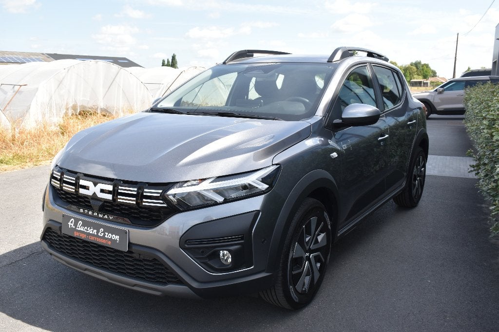 DACIA SANDERO Stepway 1.0 TCe CAMERA / SMARTPHONE INTEGRATIE, Autos, Dacia, Argent ou Gris, Achat, Euro 6, Entreprise