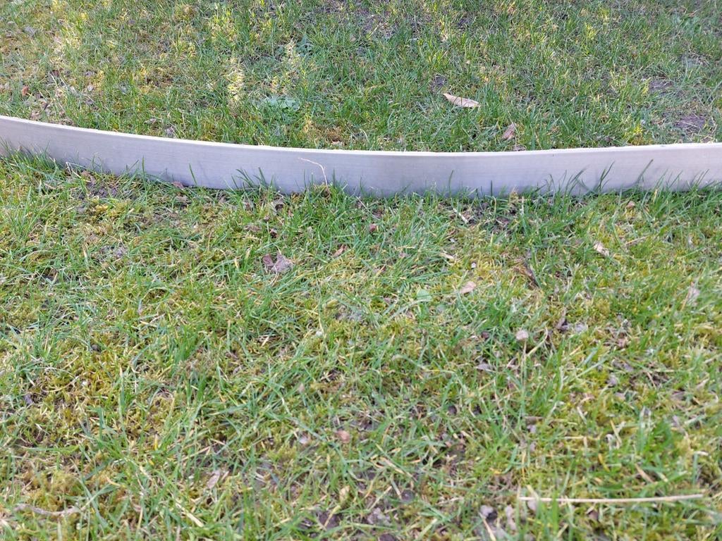 Aluminium plinten 2x 4m, Ophalen