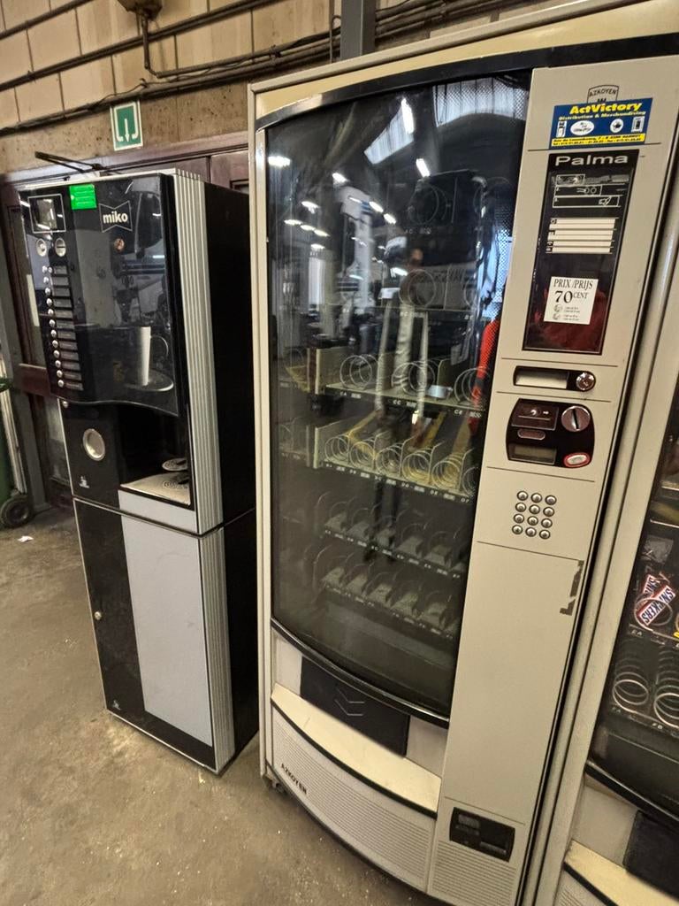 Snack automaat, Ophalen, Gebruikt