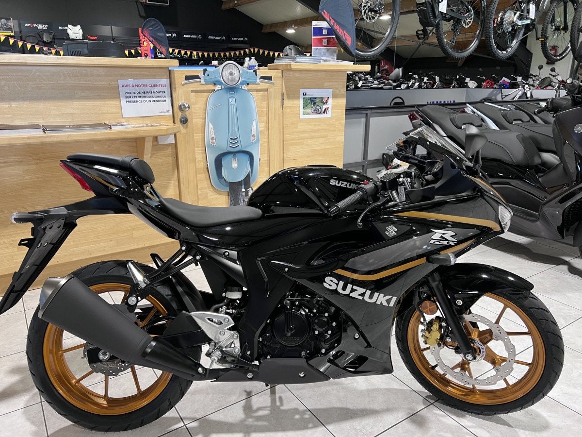 Suzuki GSX-R 125, Entreprise, Naked bike, 125 cm³, Jusqu'à 11 kW