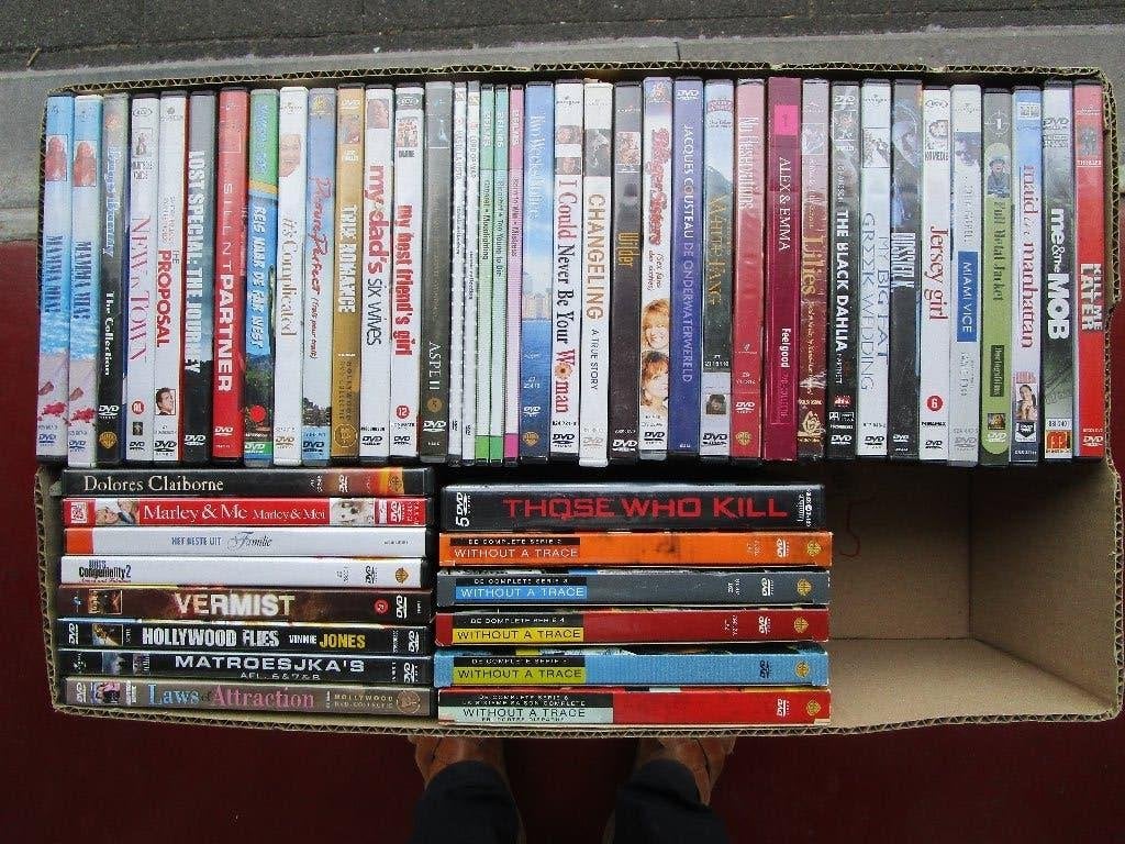 DVD SERIES - LOT 1 === 65 STUKS, Alle leeftijden, Ophalen, Zo goed als nieuw, Overige genres