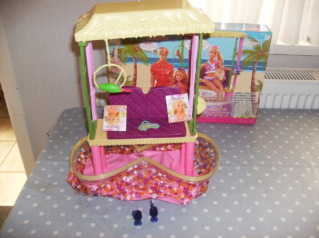 BARBIE ZWEMBAD IN  DOOS, Ophalen, Nieuw, Barbie