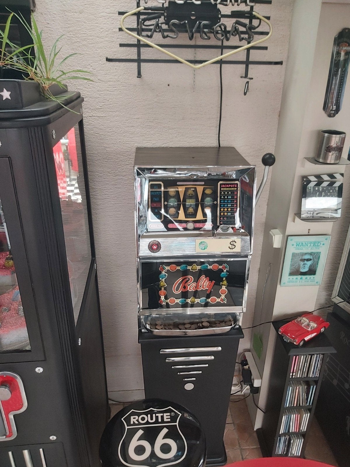 jackpot Bally, Collections, Enlèvement