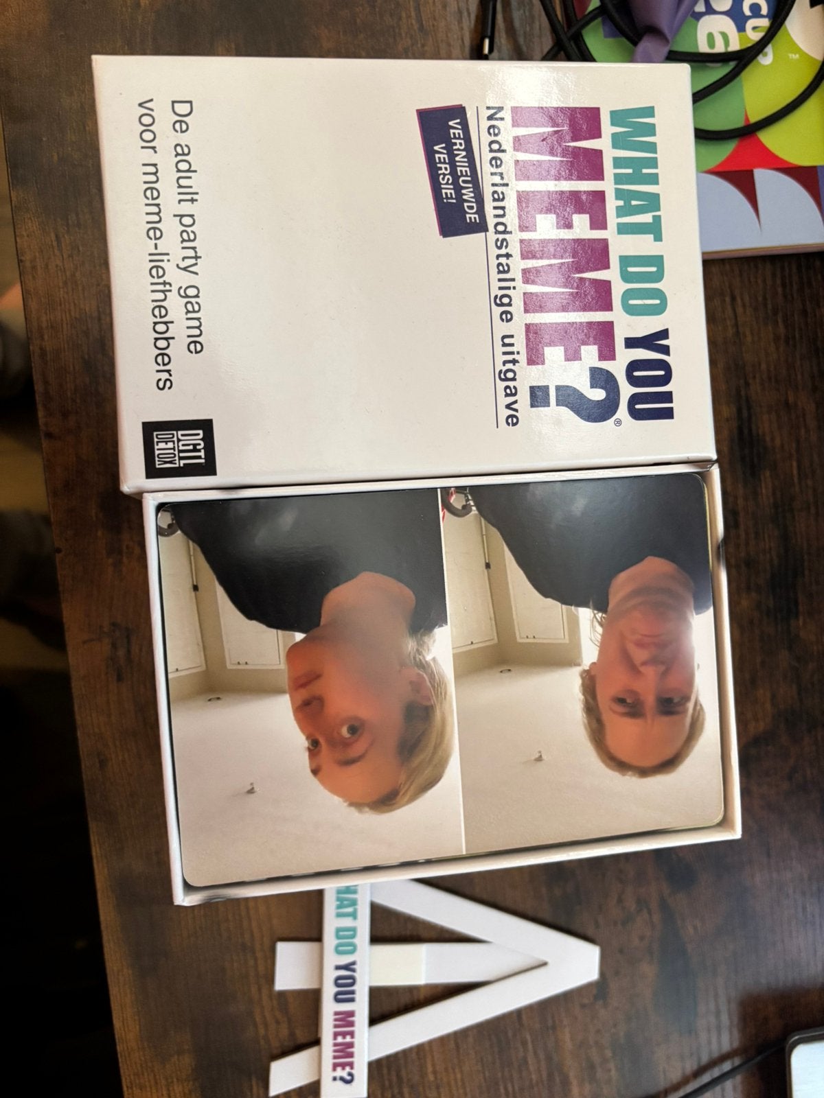 What Do You Meme? + uitbreiding – gezelschapsspel, Cinq joueurs ou plus, Enlèvement, Comme neuf