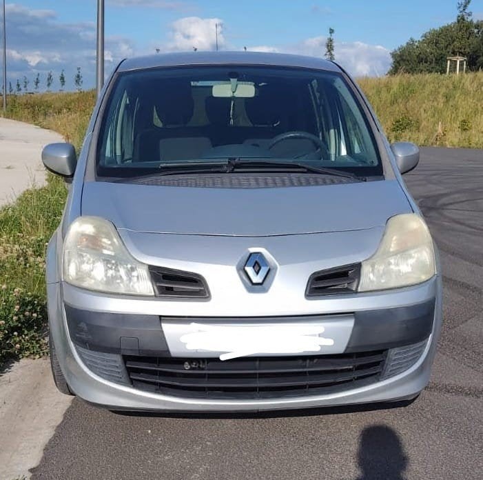 Renault modus 2008, 1.2 essence, 200000km, clim, Autos, Argent ou Gris, Achat, 5 portes, 5 places