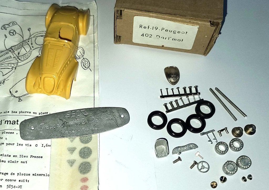 KIT neuf ancien "ESDO" 1/43 PEUGEOT 402 DARL'MAT LE MANS., Collections, Marques automobiles, Motos & Formules 1, Neuf, Voitures