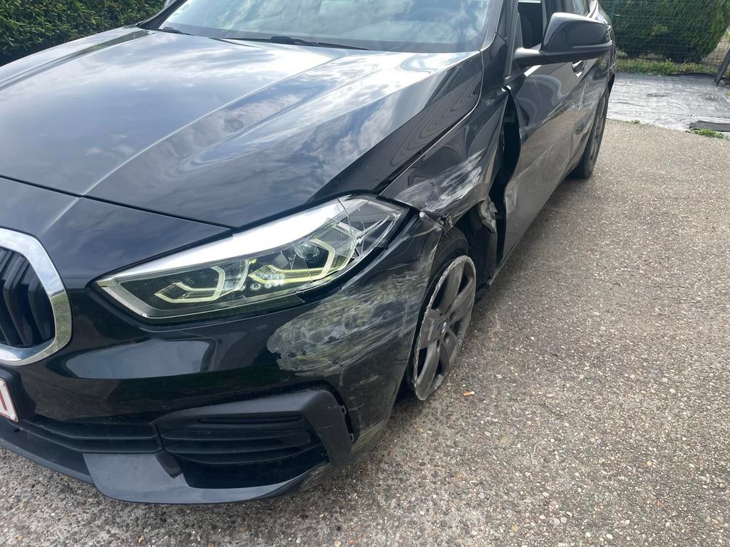 Bmw 116D année 2023 Seulement 98 000 km 9710€ hors TVA, Autos, BMW, Bluetooth, Achat, Euro 6, Entreprise