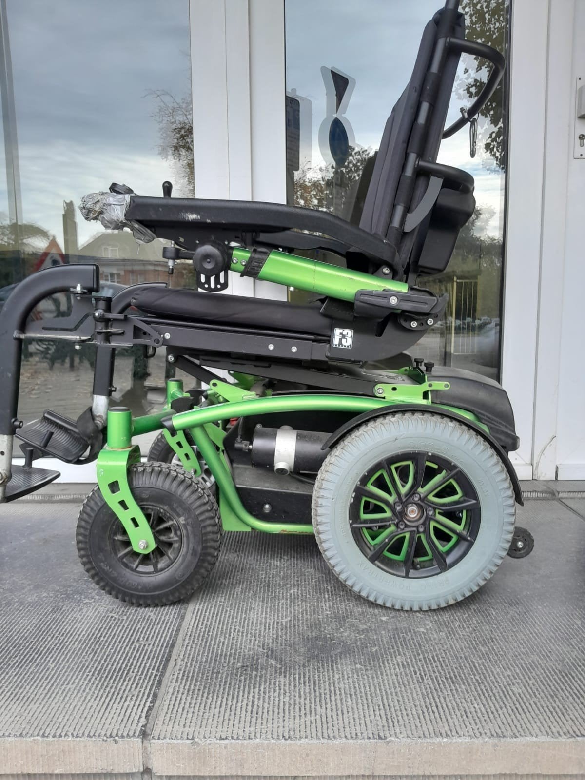 Vermeiren F3 scootmobiel elektrische rolstoel, Diversen, Rolstoelen, Ophalen of Verzenden, Elektrische rolstoel