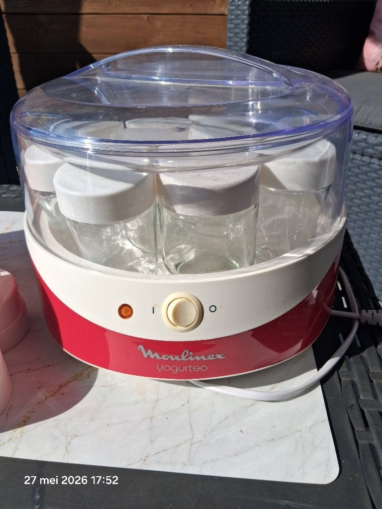 Te koop yoghurtmaker te 9300   te Aalst, Ophalen, Zo goed als nieuw