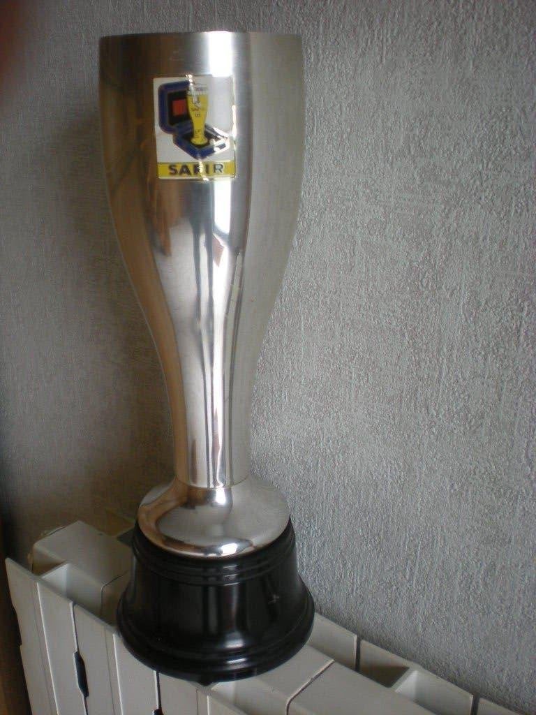 SAFIR  Trophée  34,5 cm, Enlèvement ou Envoi, Comme neuf, Autres types