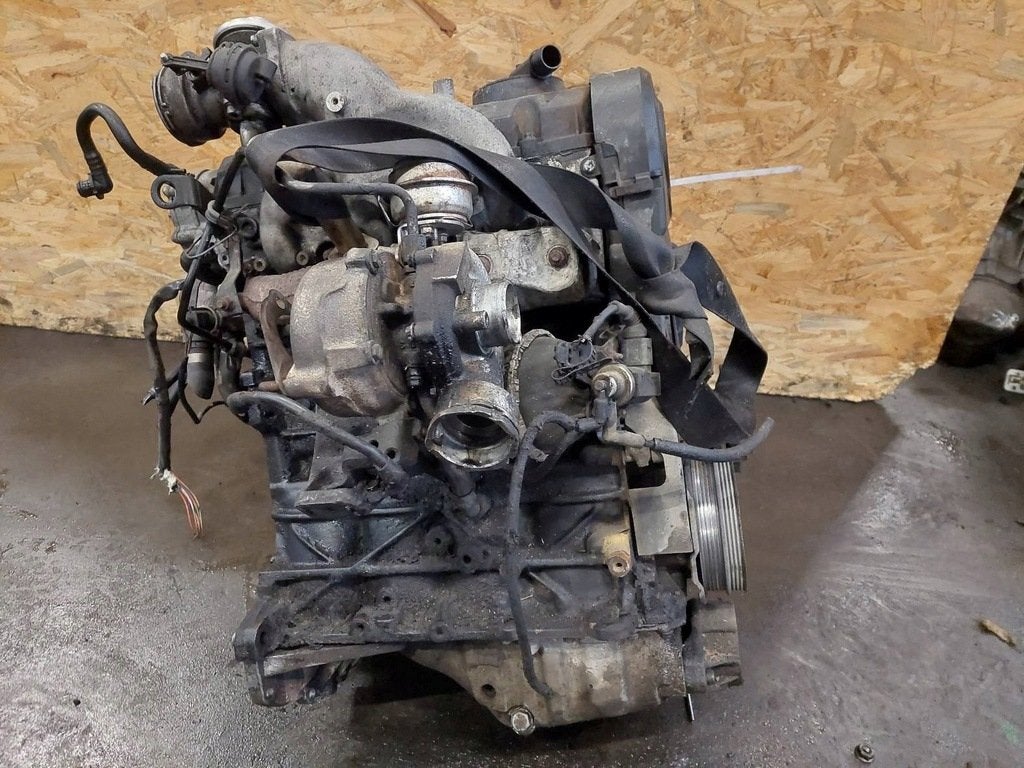 Moteur AWX Complet PASSAT VW A6 SUPERB AUDI A4 SKODA