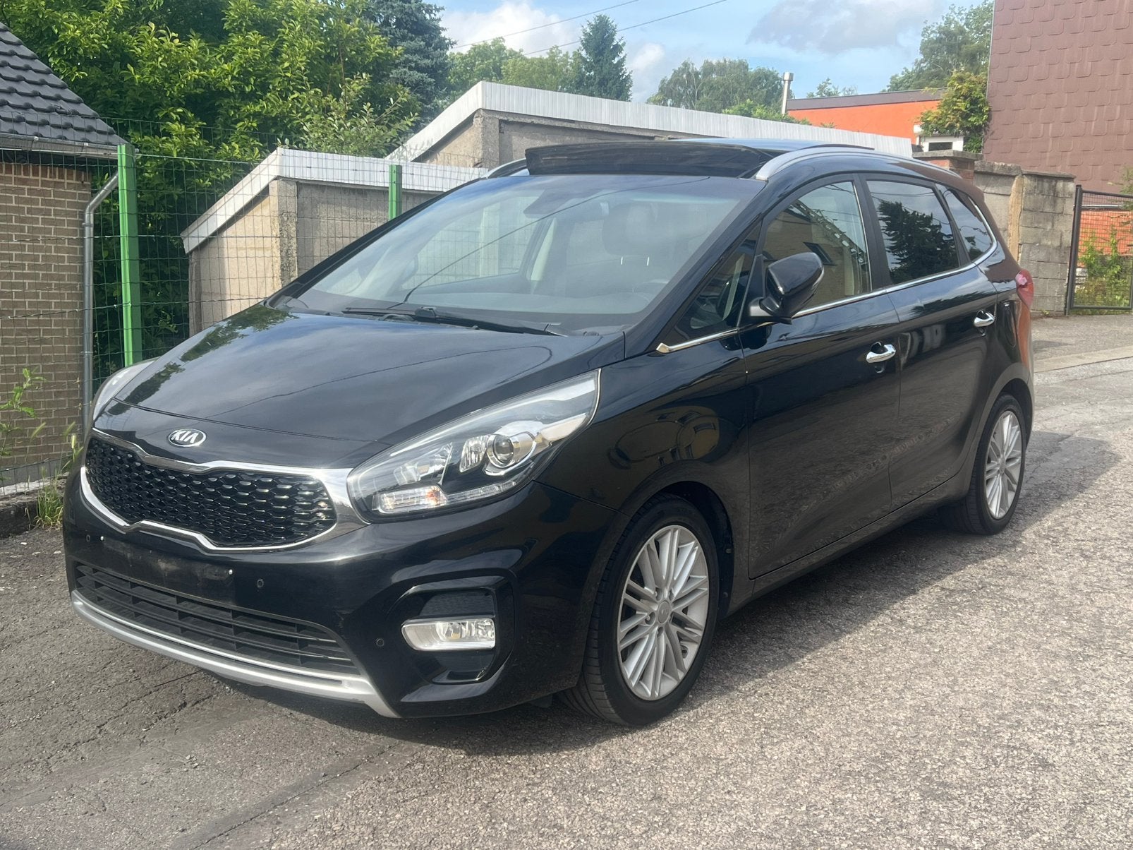 Kia carens 7 places, Auto's, Euro 6, Leder, Bedrijf, Te koop