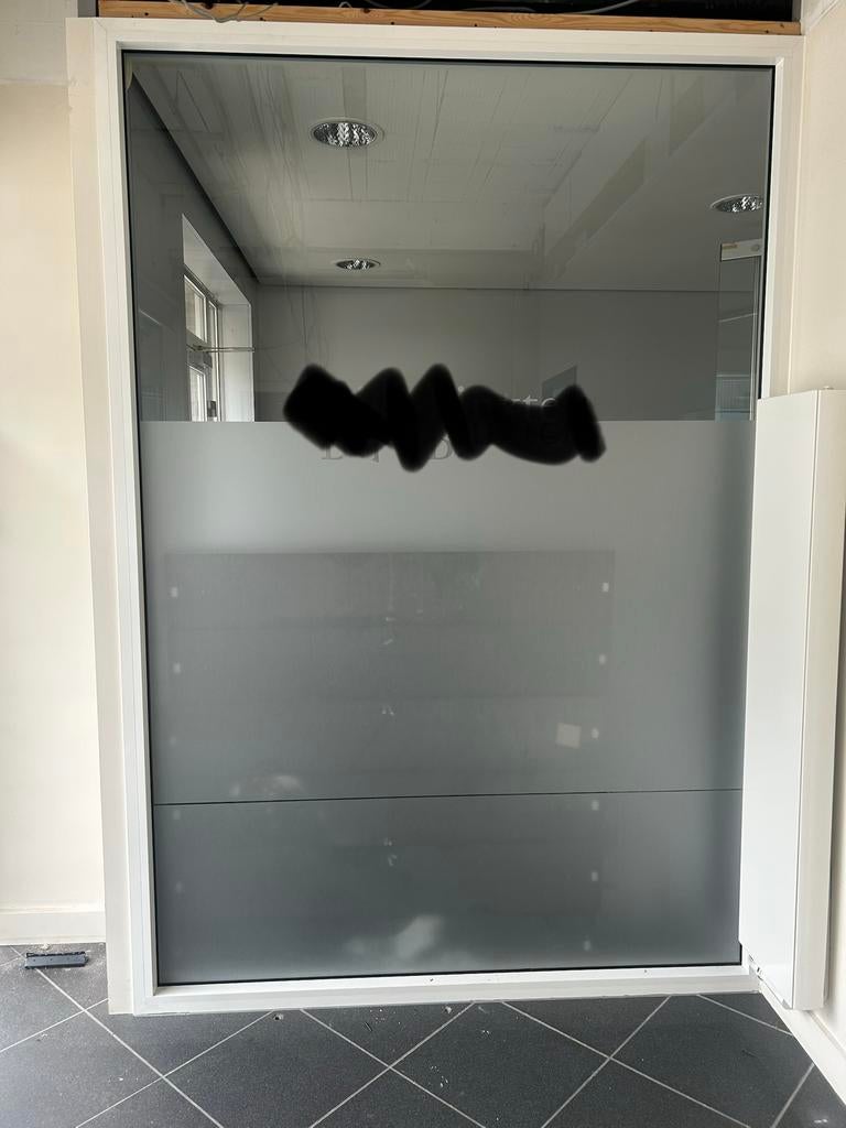 Glazen wandpaneel met matglas – aluminium/kunststof frame, Ophalen, Zo goed als nieuw, Aluminium