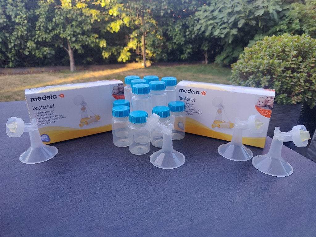 2 Medela Lactaset Enkelvoudig en accessoires, Kinderen en Baby's, Babyvoeding en Toebehoren, Zo goed als nieuw, Borstkolf, Medela