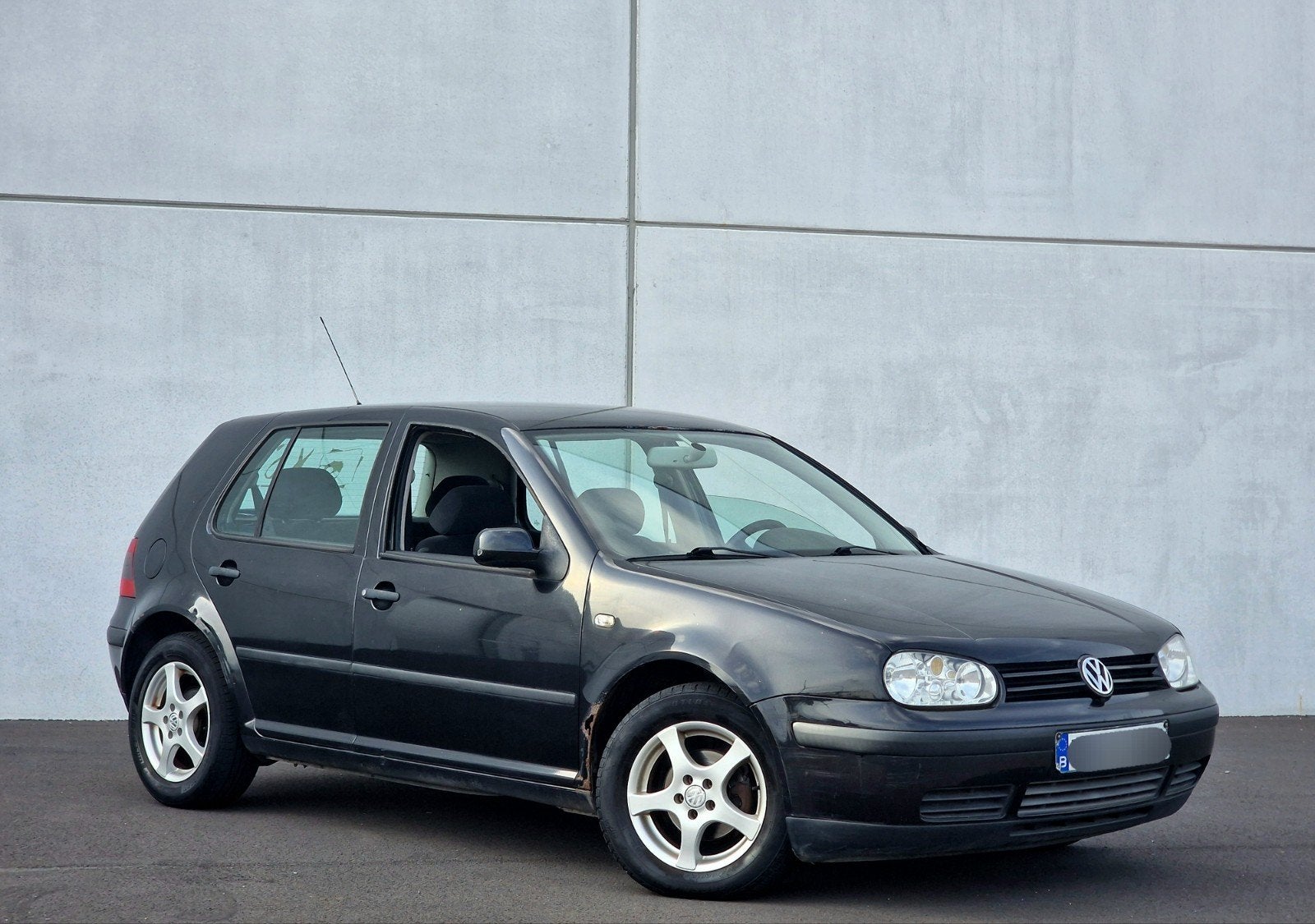 Volkswagen Golf 4 1.6 essence depuis 08/2000 170 000 km, Entreprise, 5 places, Golf, Euro 4