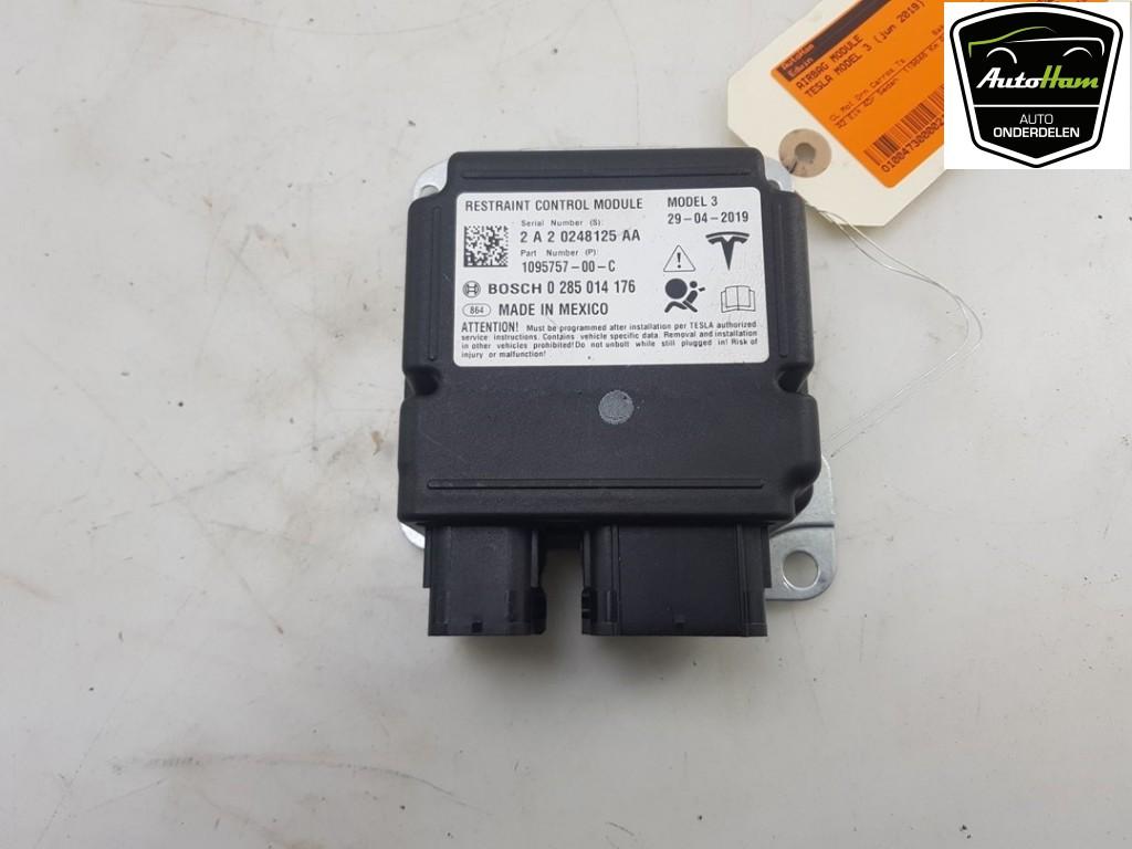 COMPUTER AIRBAG Tesla (|109575700C|0285014176|109575700B|), Dhr. J. Ham, Gebruikt, Overige automerken, Administratie@autoham.nl