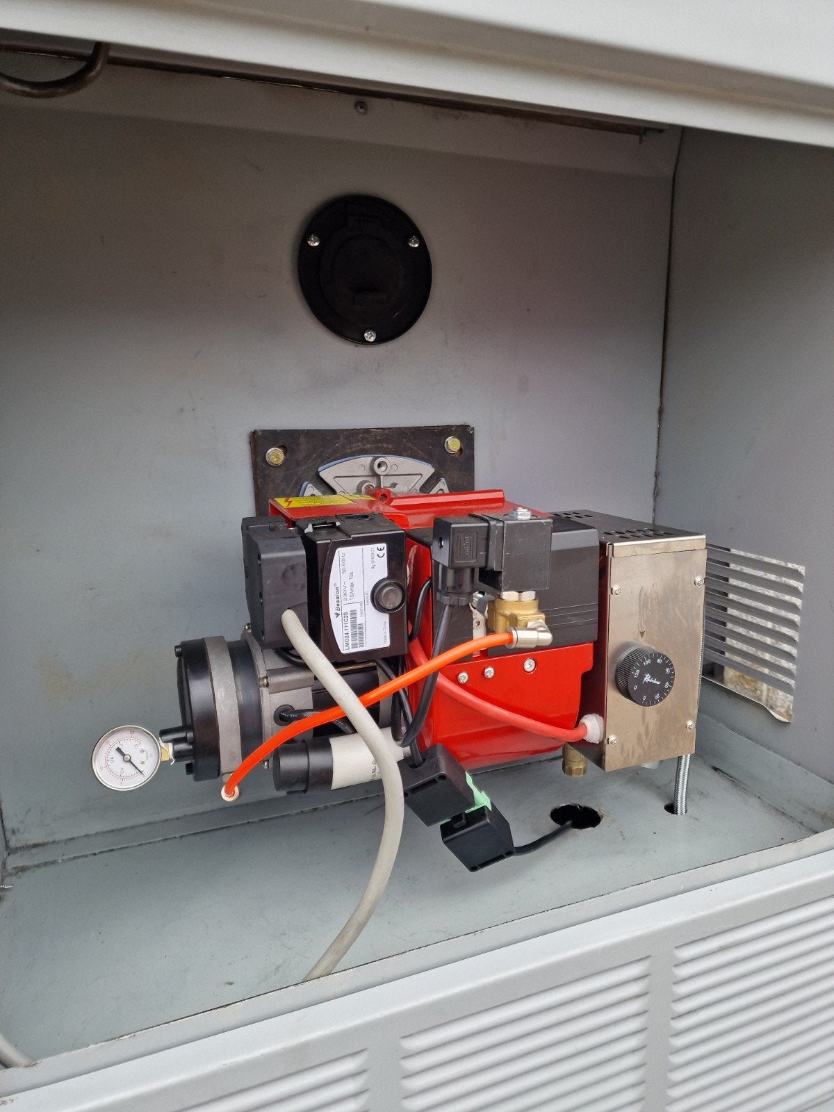Duitse Wolf 52 kw op diesel mazout of afgewerkte olie, Doe-het-zelf en Bouw, Verwarming en Radiatoren, Ophalen, Kachel