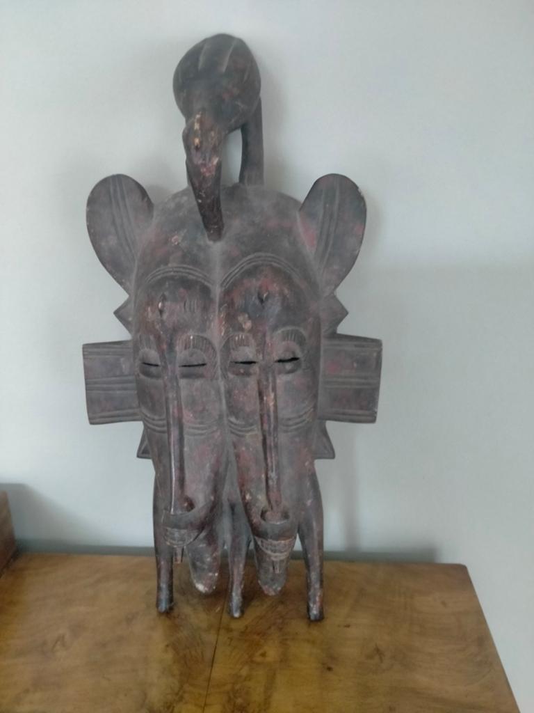 Afrikaans antiek kunstwerk, Ophalen, Beeld