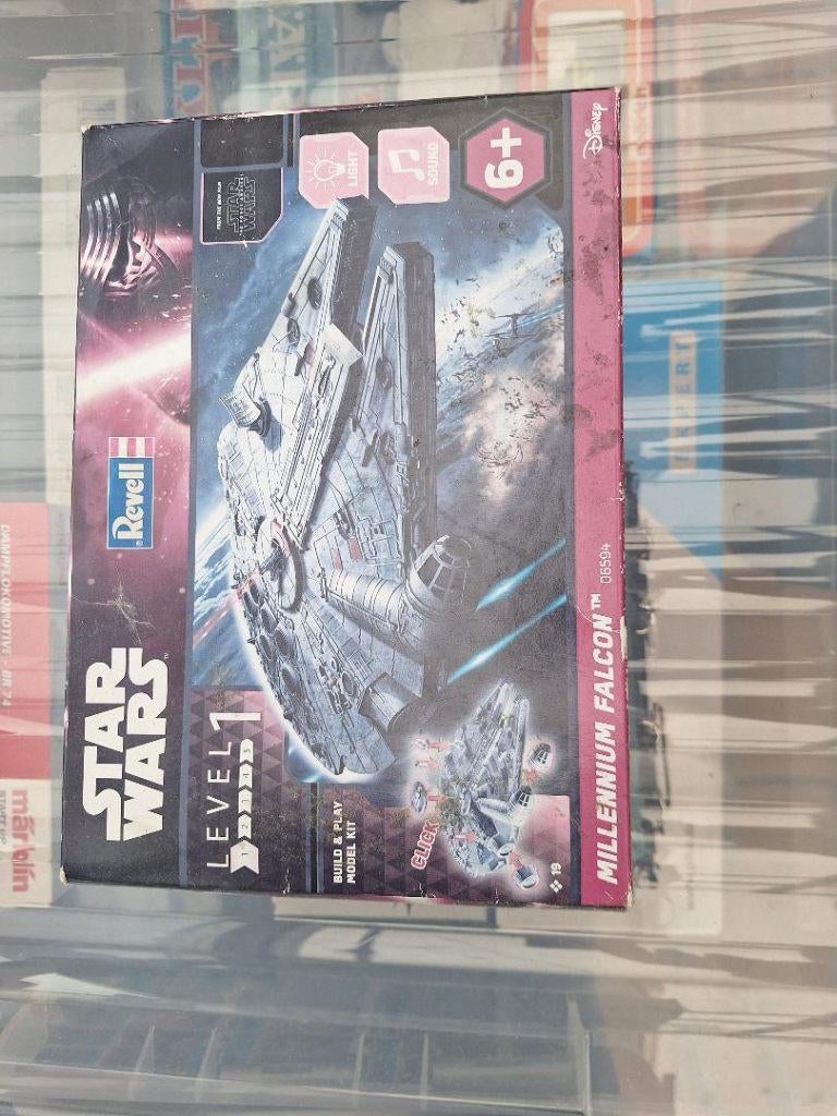 Star Wars Revell Millennium Falcon, Verzamelen, Star Wars, Ophalen of Verzenden, Zo goed als nieuw, Spel