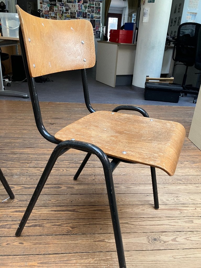2 chaises vintage en bois, Enlèvement