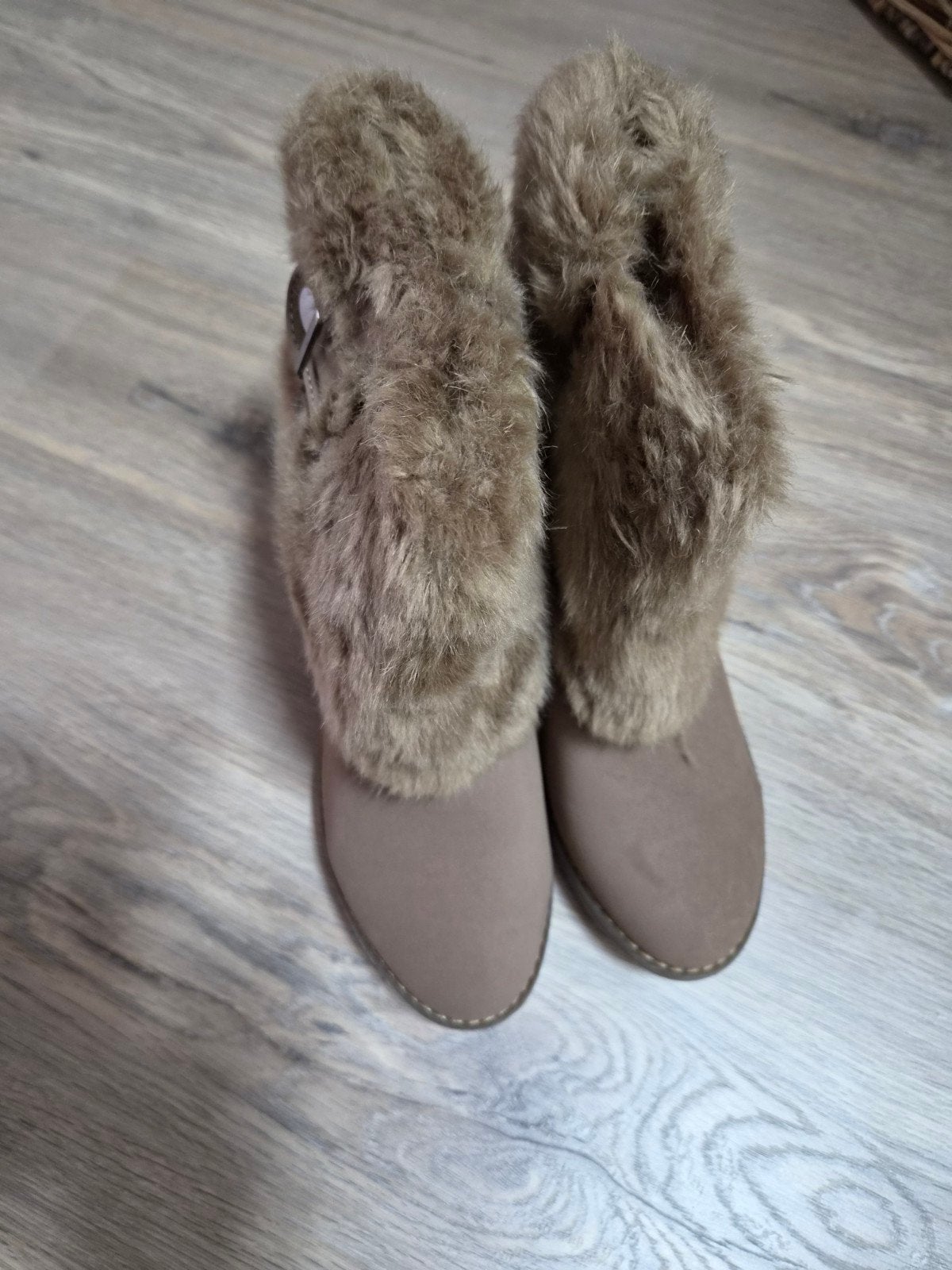 korte laarzen met hoge hak, Kleding | Dames, Ophalen, Beige, Lage of Enkellaarzen, Nieuw